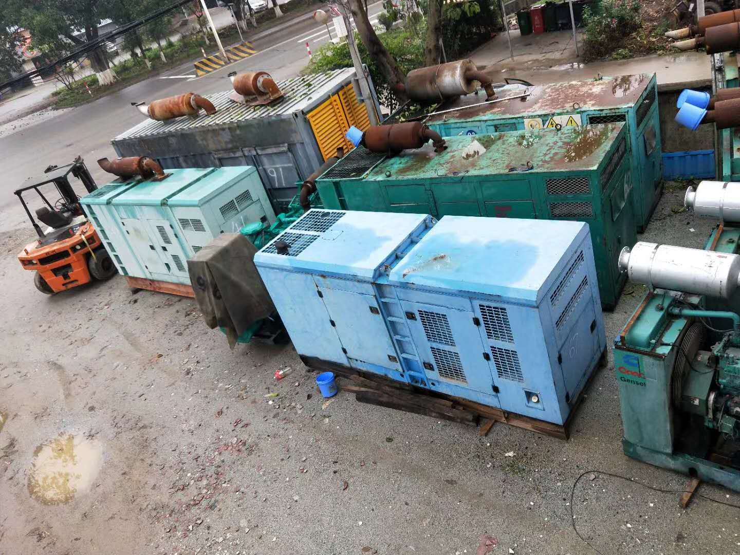 康明斯發(fā)電機出租